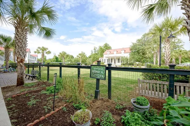 $4,499,900 | 23 Robert Mills Circle, Mount Pleasant, SC 29464