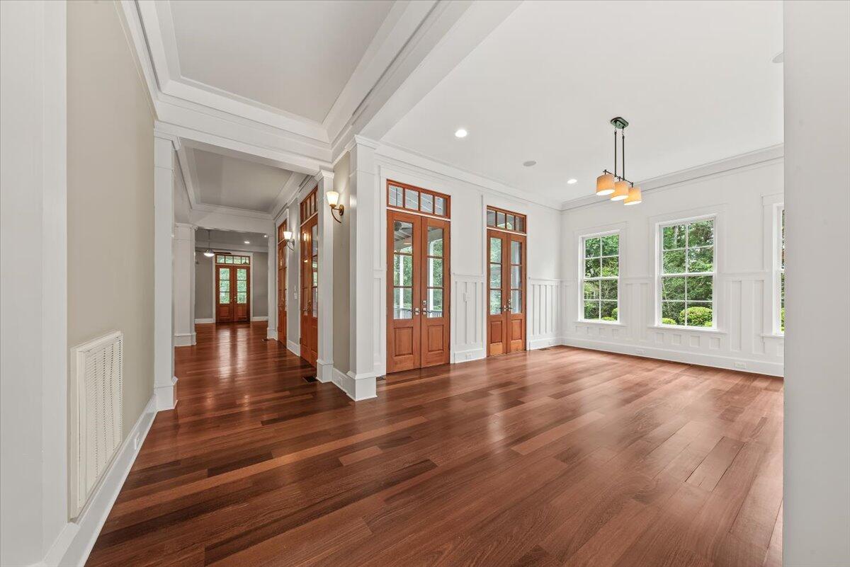 23 Robert Mills Circle Mount Pleasant, SC 29464 - Photo 14 of 102 032-DKM4455