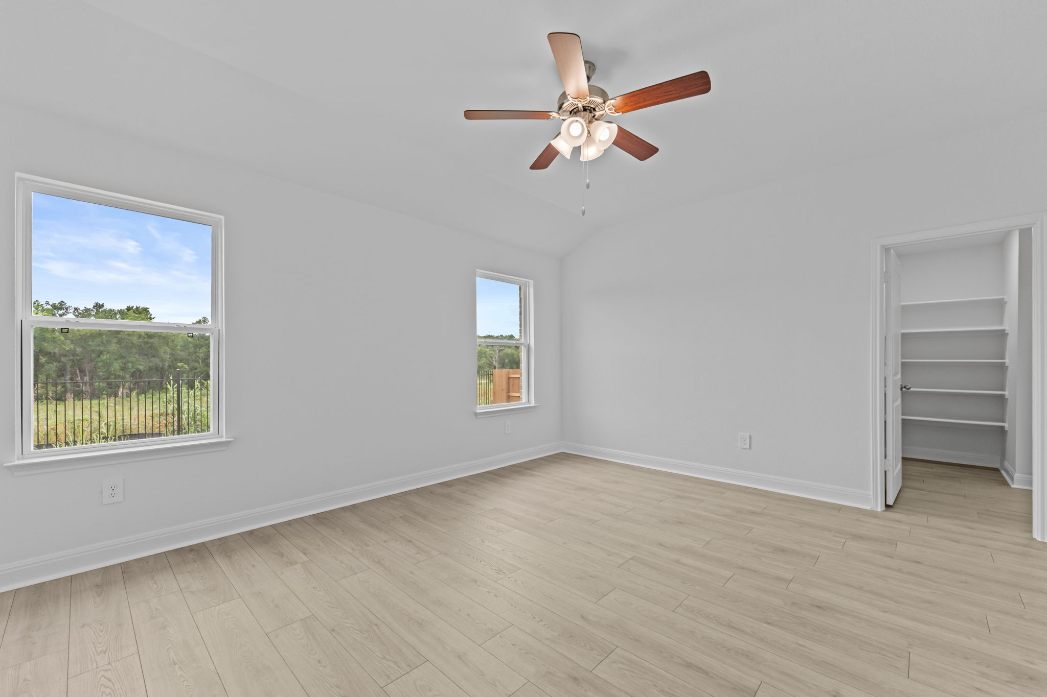 253 Rivers Edge Drive Georgetown, TX 78628 - Photo 11 of 34