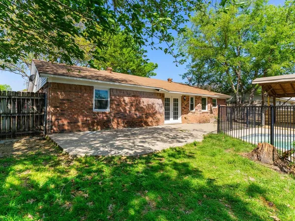 $285,000 | 6620 Bernadine Street, Watauga, TX 76148