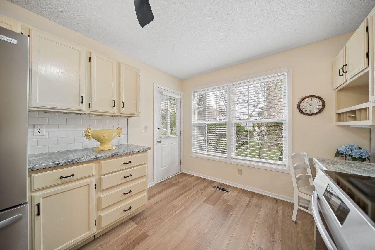 7455 West 110th Street Bloomington, MN 55438 - Photo 14 of 32
