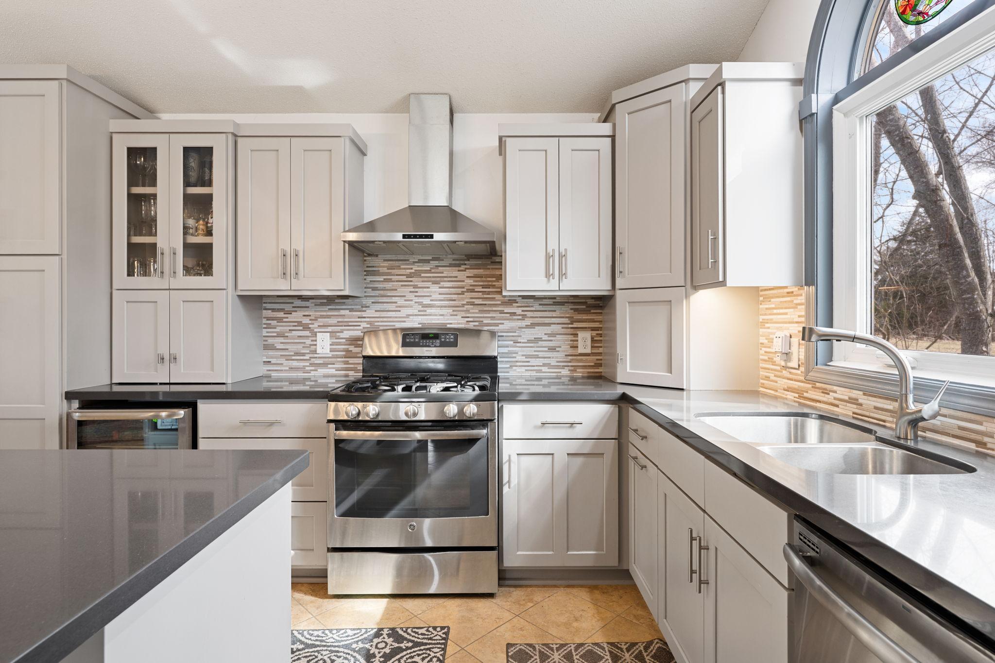 13400 295th Street Lindstrom, MN 55045 - Photo 7 of 54