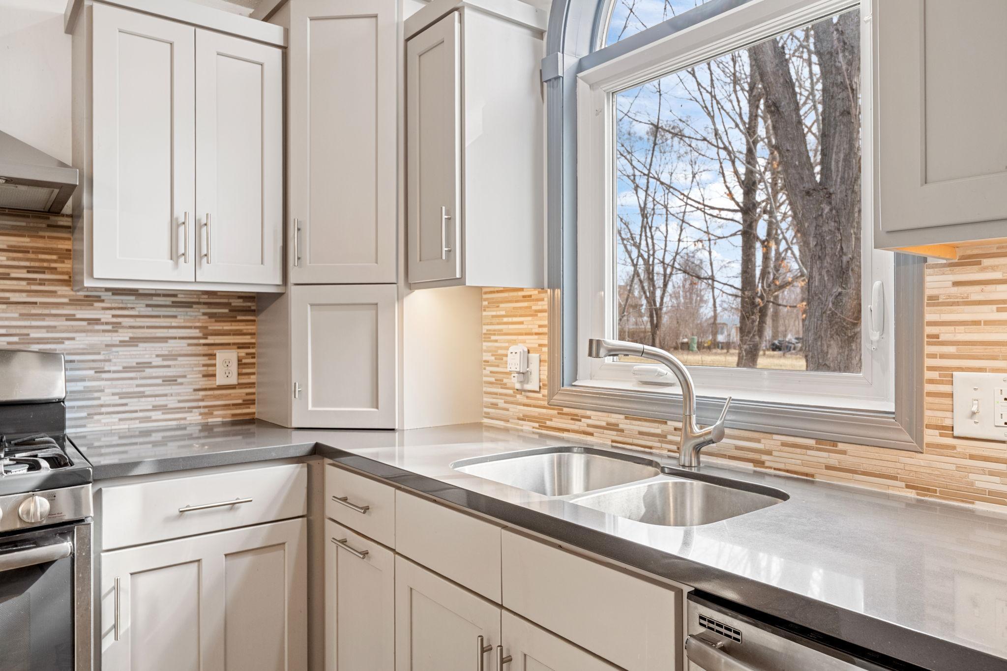 13400 295th Street Lindstrom, MN 55045 - Photo 8 of 54