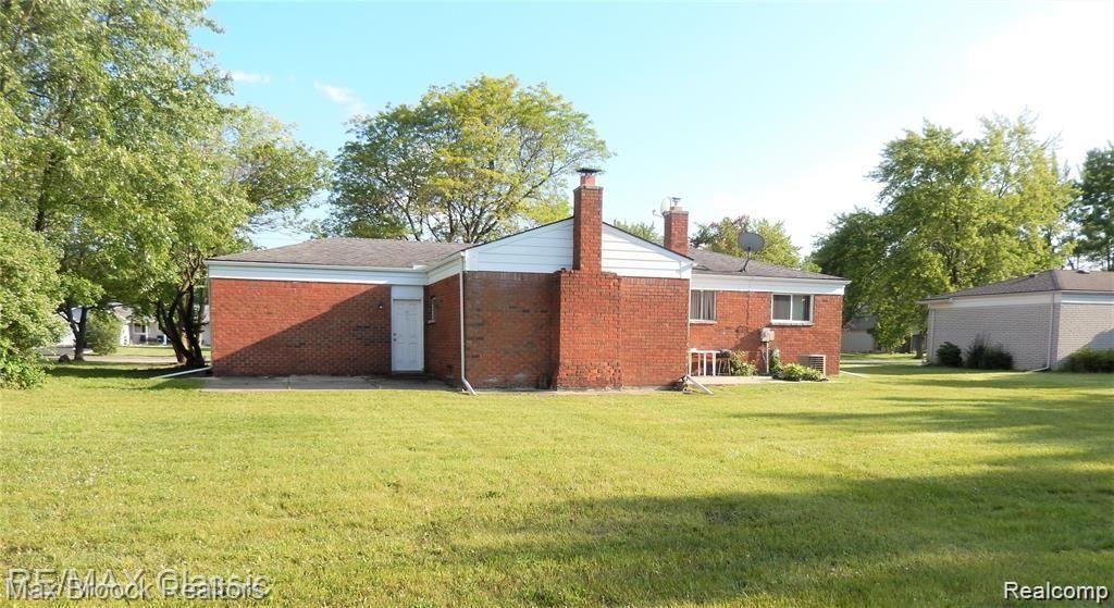 27922 West Eleven Mile Road Farmington, MI 48336 - Photo 3 of 17