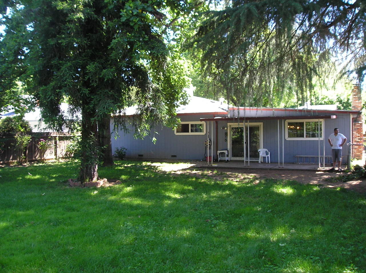6768 Reflection Street Redding, CA 96001 - Photo 3 of 12 Rear of Home