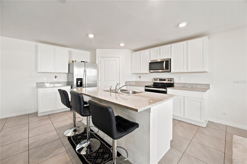 8709 Southwest 46th Avenue Ocala, FL 34476 - Photo 13 of 41