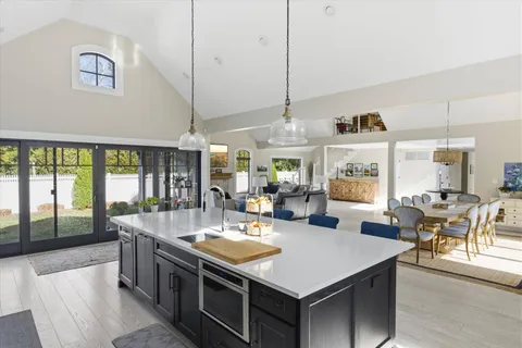 $5,349,000 | 4 Post Lane, Quogue, NY 11959