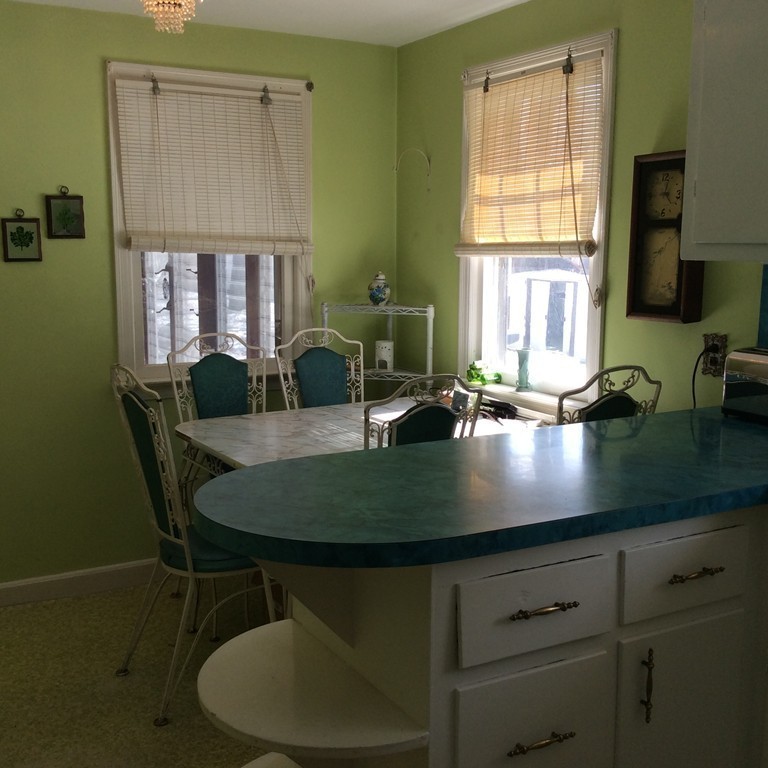 57 Mohawk Drive Springfield, MA 01129 - Photo 6 of 10
