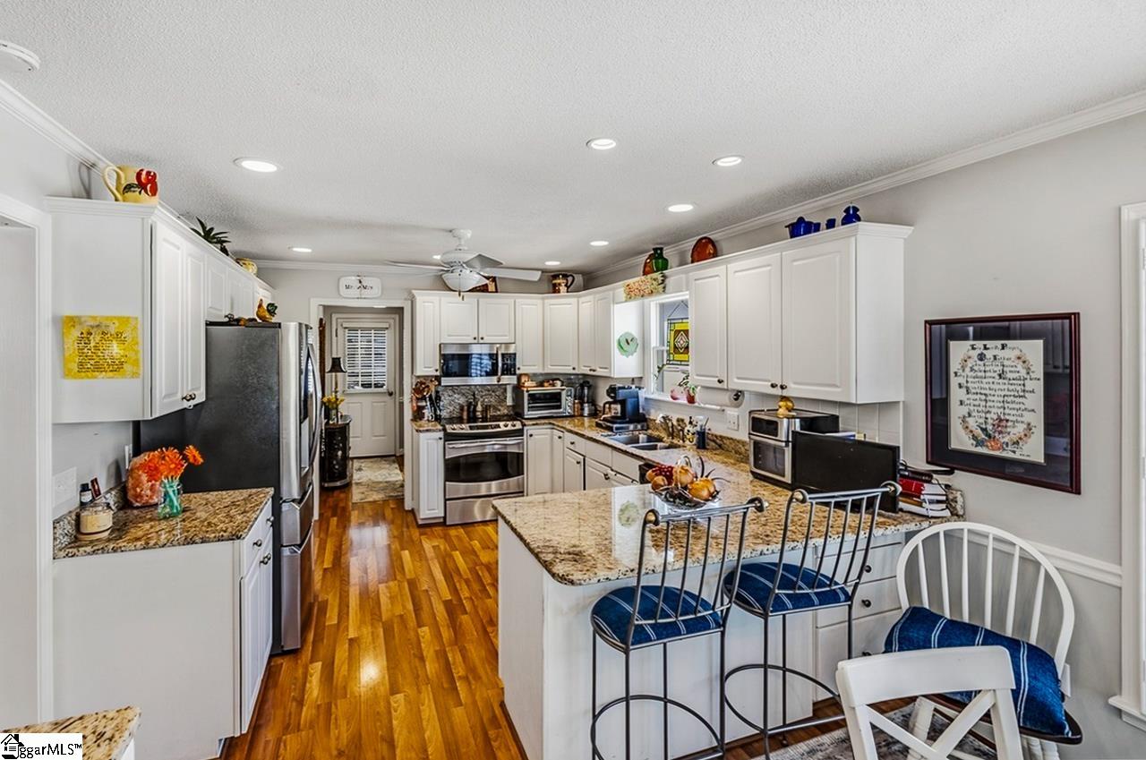 108 Reed Place Anderson, SC 29621 - Photo 16 of 44