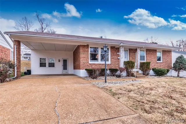 $275,000 | 9534 Tiber Drive, St. Louis, MO 63123