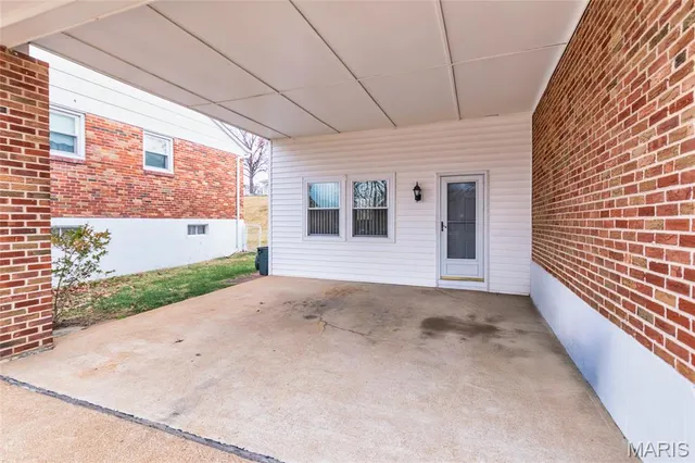 $275,000 | 9534 Tiber Drive, St. Louis, MO 63123