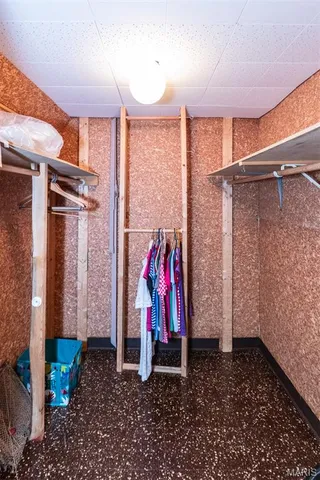 $275,000 | 9534 Tiber Drive, St. Louis, MO 63123