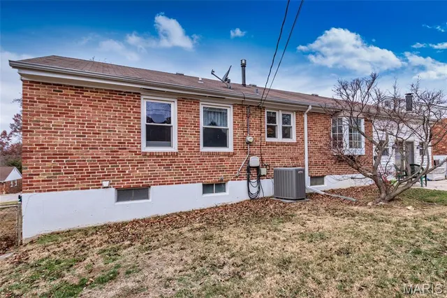 $275,000 | 9534 Tiber Drive, St. Louis, MO 63123