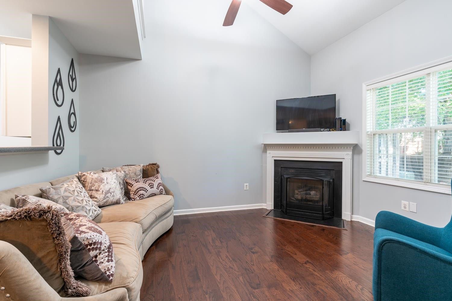 4113 Valton Drive Raleigh, NC 27604 - Photo 4 of 26 Photo 4