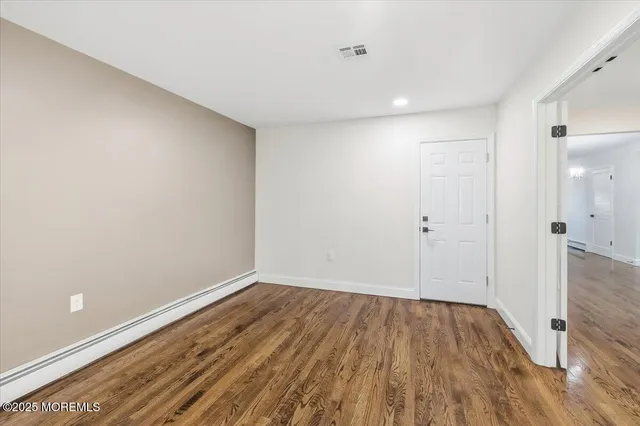 $440,000 | 52 Santiago Court, Toms River, NJ 08757