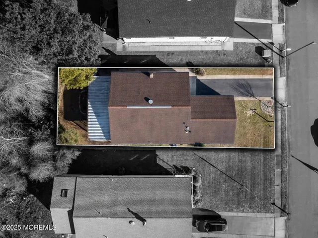 $440,000 | 52 Santiago Court, Toms River, NJ 08757