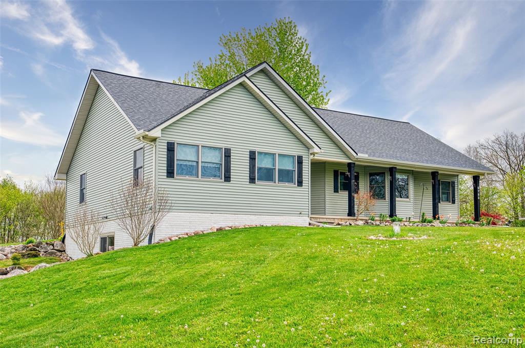 5753 Gregory Road Gregory, MI 48137 - Photo 3 of 44