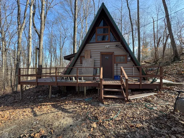 $180,000 | 6155 Private Road 1125, Poland, IN 47868