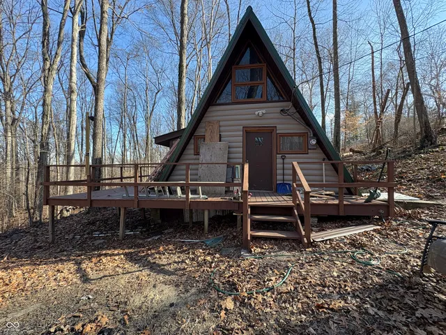 $180,000 | 6155 Private Road 1125, Poland, IN 47868