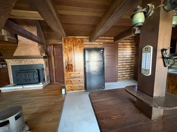 $180,000 | 6155 Private Road 1125, Poland, IN 47868