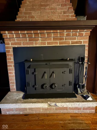 $180,000 | 6155 Private Road 1125, Poland, IN 47868