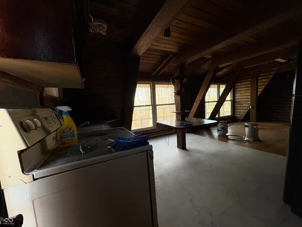 $180,000 | 6155 Private Road 1125, Poland, IN 47868