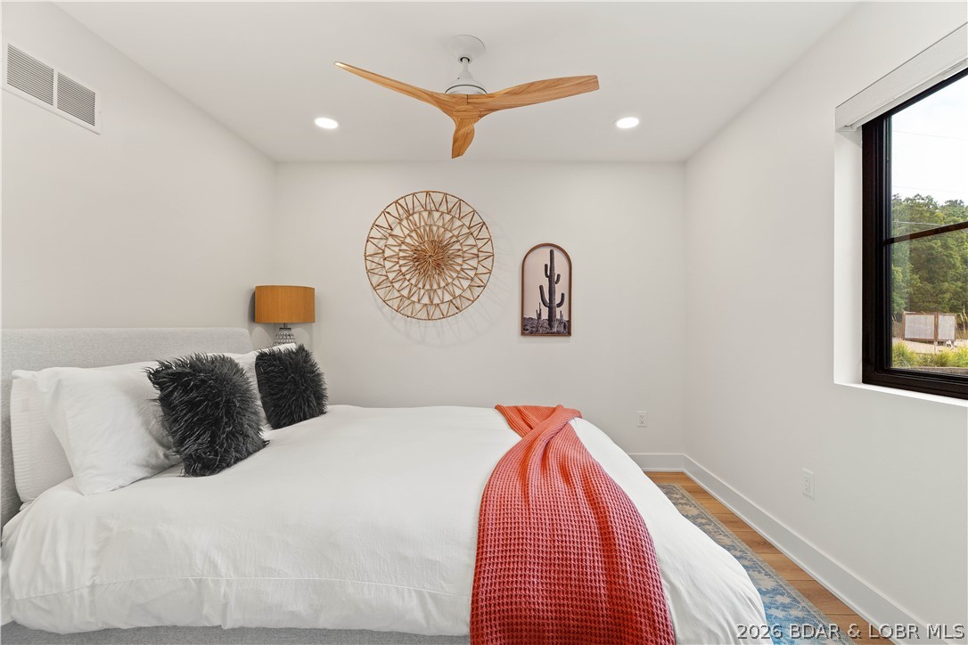 379 Comanche Road Lake Ozark, MO 65049 - Photo 27 of 56 Main Level Guest Room