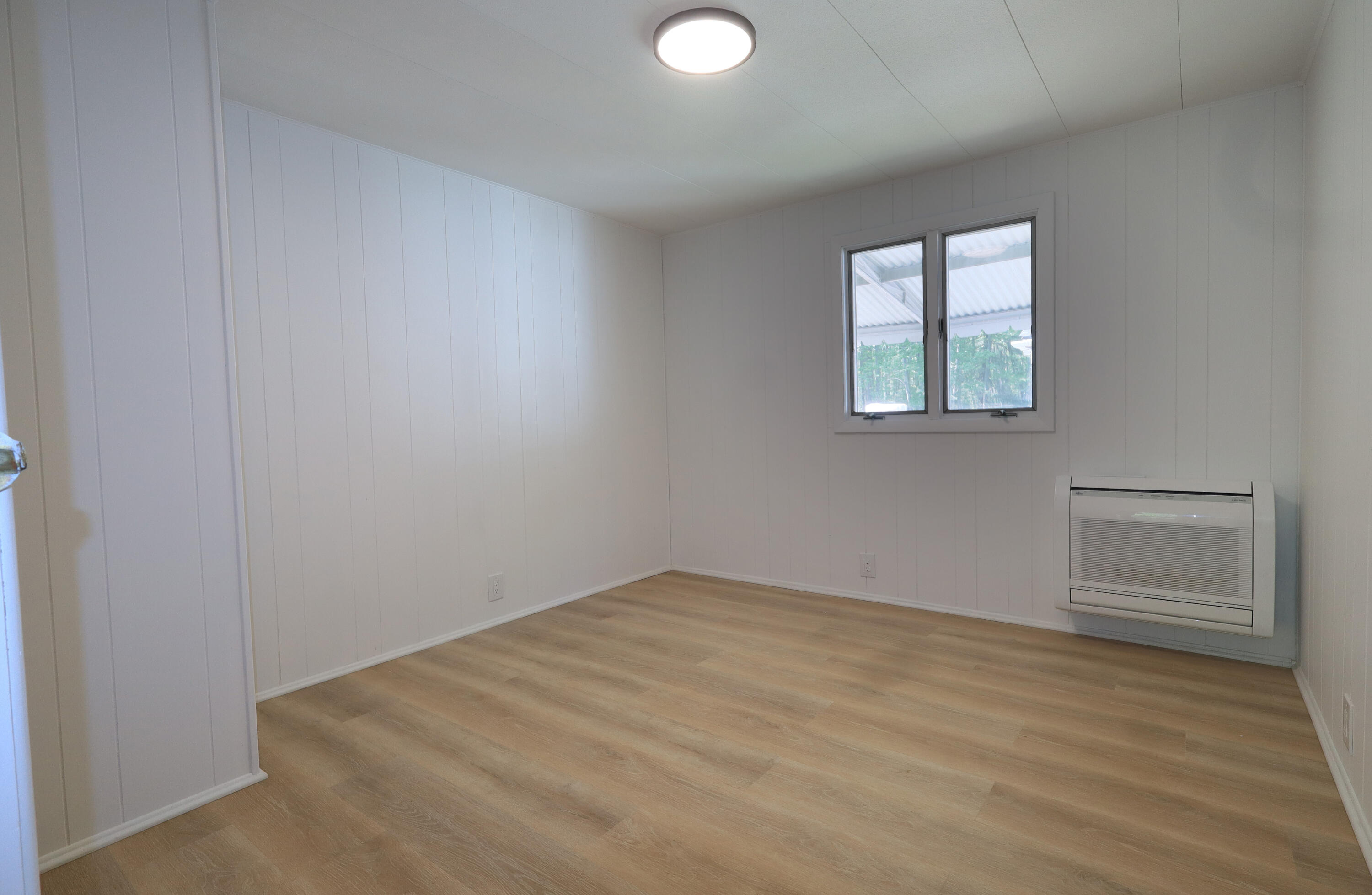 1597 Sanford Road Wells, ME 04090 - Photo 24 of 40 dw bedroom 5