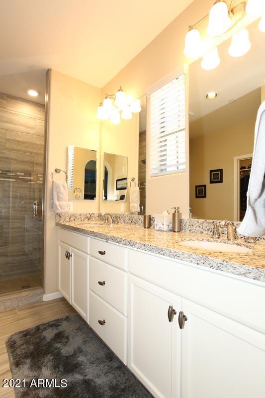 3935 East Rough Rider Road, Unit 1373 Phoenix, AZ 85050 - Photo 24 of 50 Master Bath3