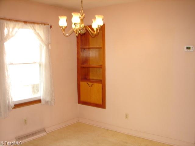 5302 Ridge Road Seagrove, NC 27341 - Photo 12 of 50 Gallery Image 12