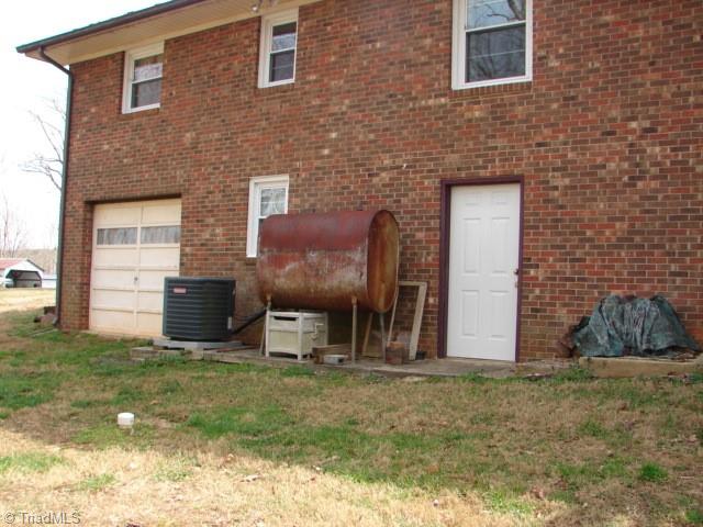 5302 Ridge Road Seagrove, NC 27341 - Photo 38 of 50 Gallery Image 38