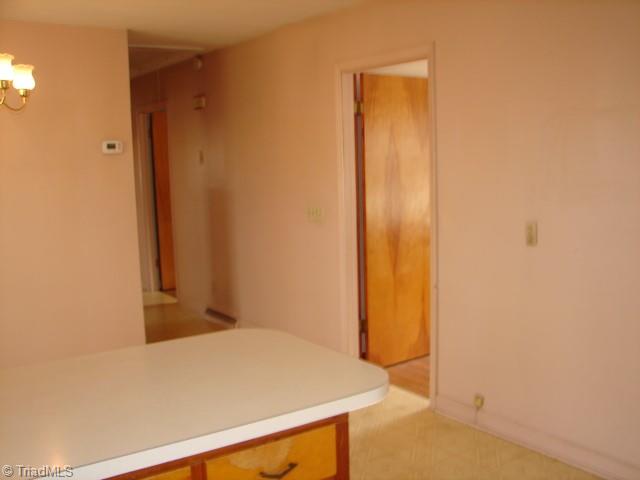 5302 Ridge Road Seagrove, NC 27341 - Photo 10 of 50 Gallery Image 10