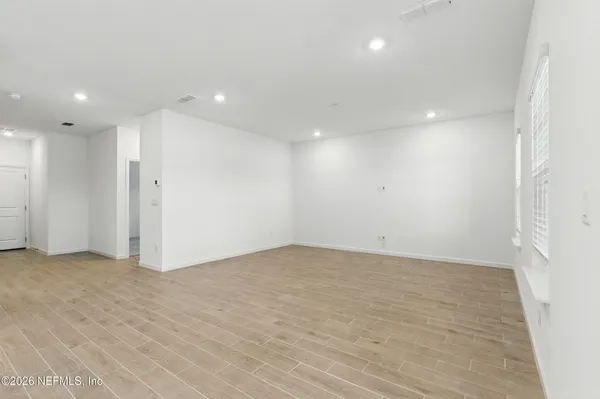 $2,450 | 9023 Whinny Way, Jacksonville, FL 32219