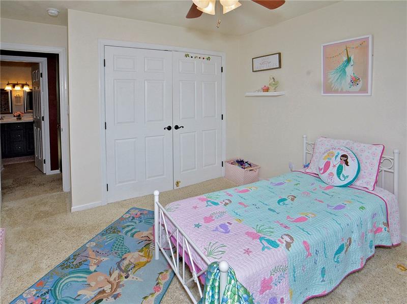 128 Hidden Valley Road Monroeville, PA 15146 - Photo 17 of 24 Gallery Image 17