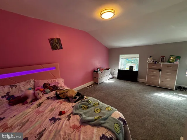 $255,000 | 4 3rd Street, Brookhaven, PA 19015