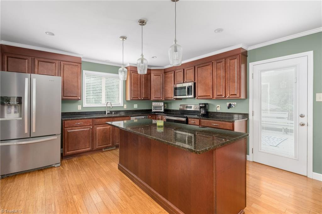1822 Routh Road Burlington, NC 27217 - Photo 5 of 49 Gallery Image 5