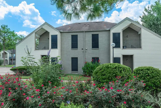 $1,140 | 1111 West Main Street, Unit 2801, League City, TX 77573