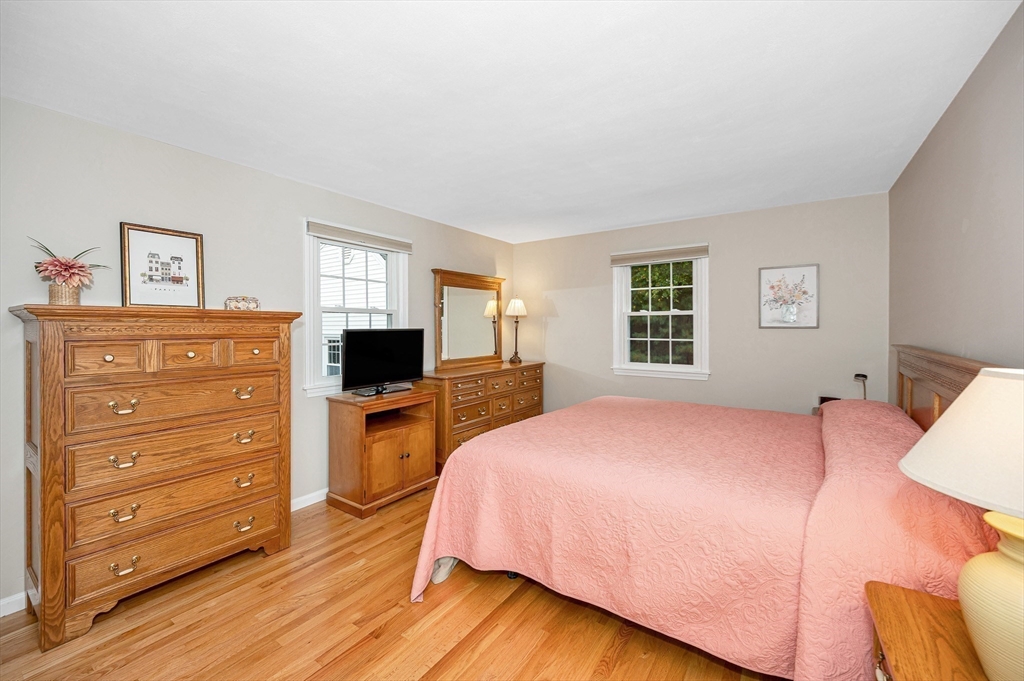 58 Wagon Wheel Road Dracut, MA 01826 - Photo 20 of 42 Gallery Image 20