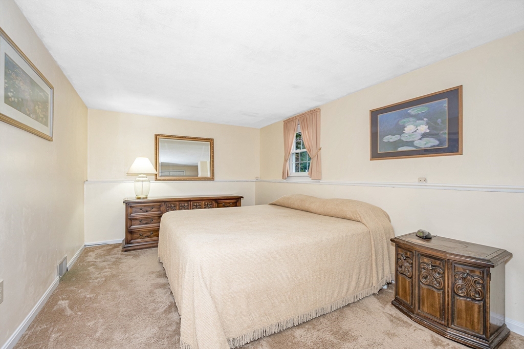58 Wagon Wheel Road Dracut, MA 01826 - Photo 33 of 42 Gallery Image 33