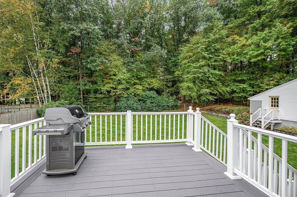 58 Wagon Wheel Road Dracut, MA 01826 - Photo 4 of 42 Gallery Image 4