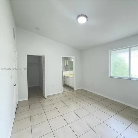 $2,175 | 1692 Southeast 9th Avenue, Unit 1692, Homestead, FL 33034