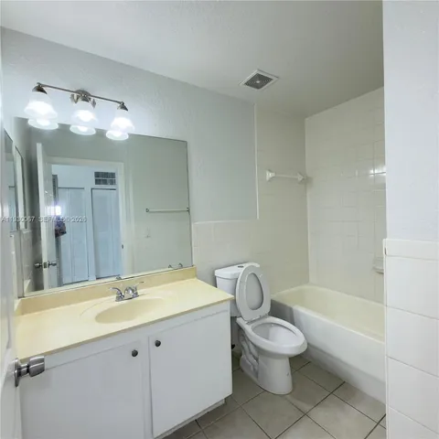 $2,175 | 1692 Southeast 9th Avenue, Unit 1692, Homestead, FL 33034