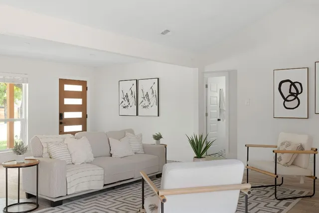 $480,000 | 6210 Hyside Drive, Austin, TX 78723