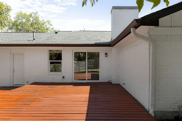 $480,000 | 6210 Hyside Drive, Austin, TX 78723