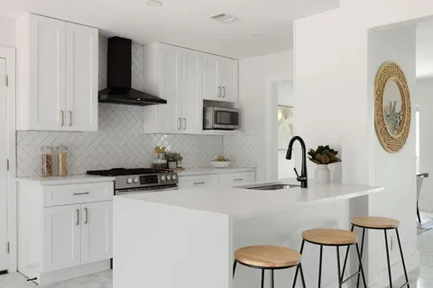 $480,000 | 6210 Hyside Drive, Austin, TX 78723