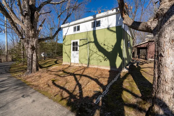 $450,000 | 88 Dakota Road, Carbondale, IL 62902