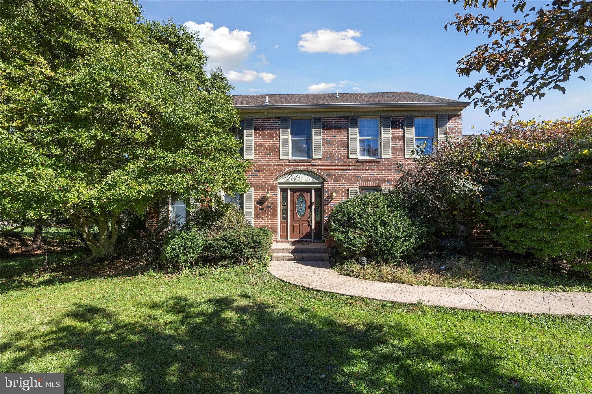 16 Willow Pond Road Malvern, PA 19355 - Photo 2 of 46 Exterior Front