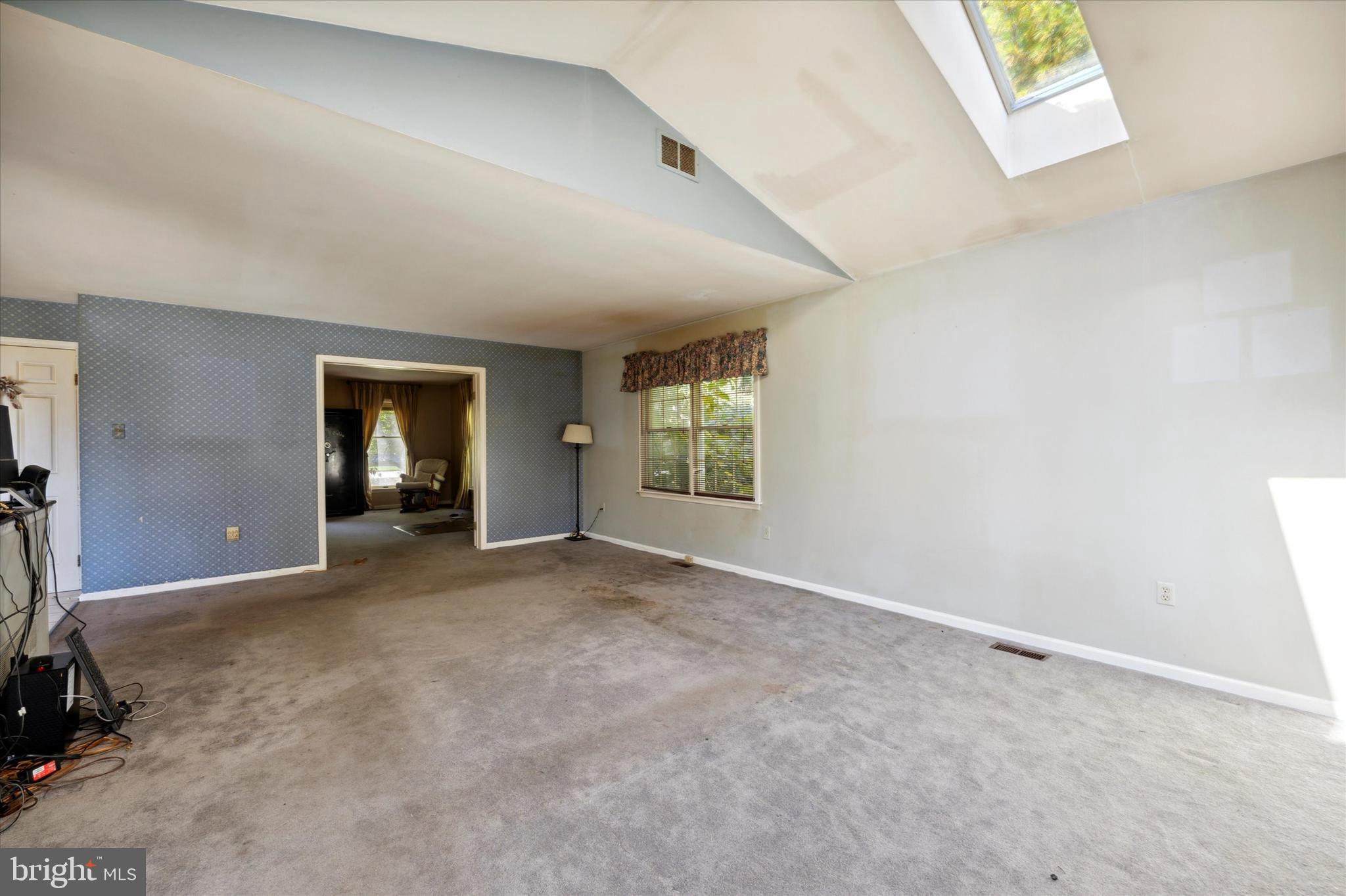 16 Willow Pond Road Malvern, PA 19355 - Photo 31 of 46 Family room