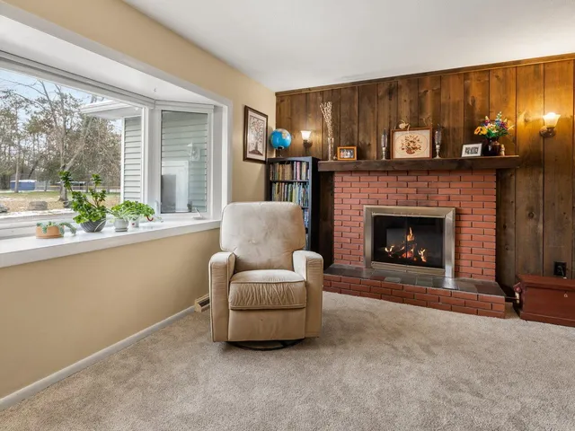 $479,900 | 55 Foster Road, Essex, VT 05452