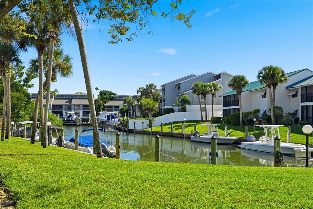 5673 Midnight Pass Road, Unit 202 Sarasota, FL 34242 - Photo 5 of 11 Gallery Image 5